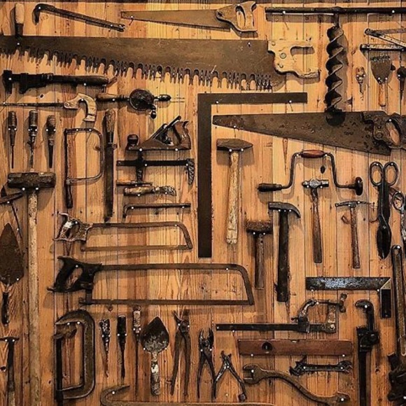 Historic wrought iron hand forged nails square ANTIQUE curiosity oddities - Picture 5 of 8